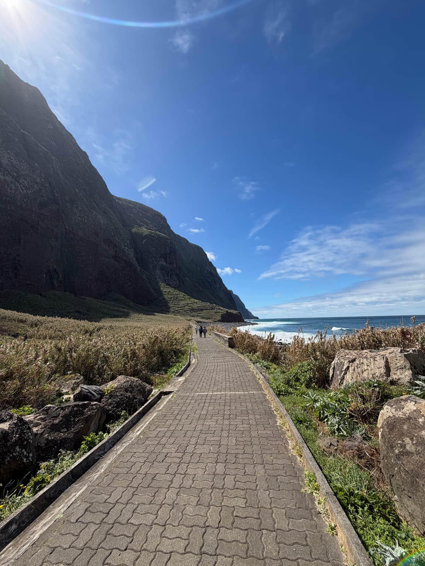Teleférico cable car descending sea cliffs at Achadas da Cruz, Madeira - view 3