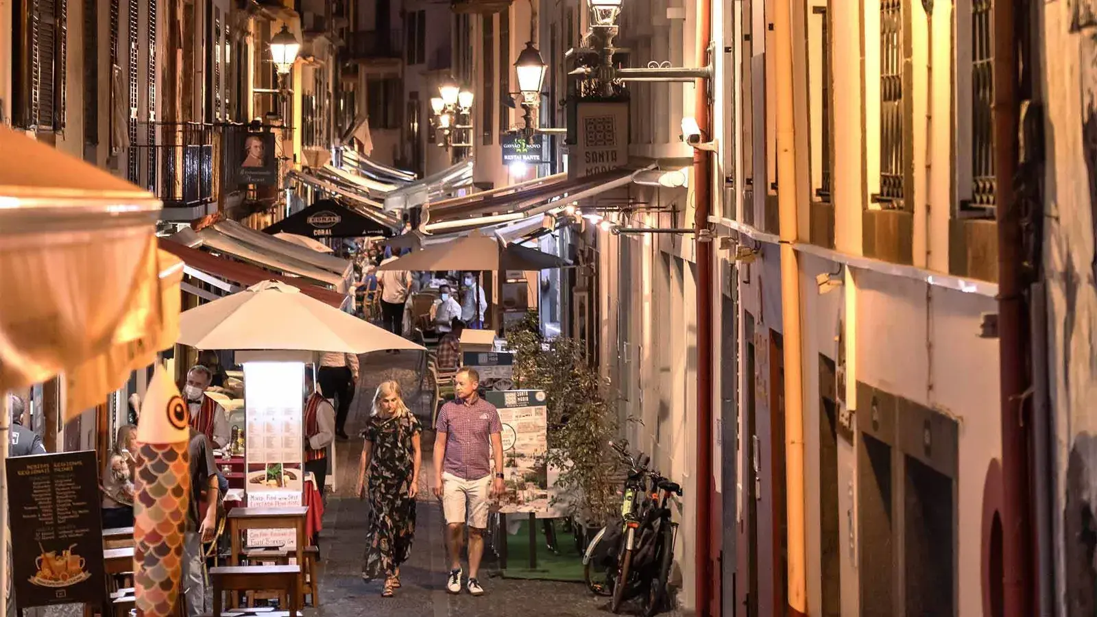 Cobbled street in Funchal Old Town at evening