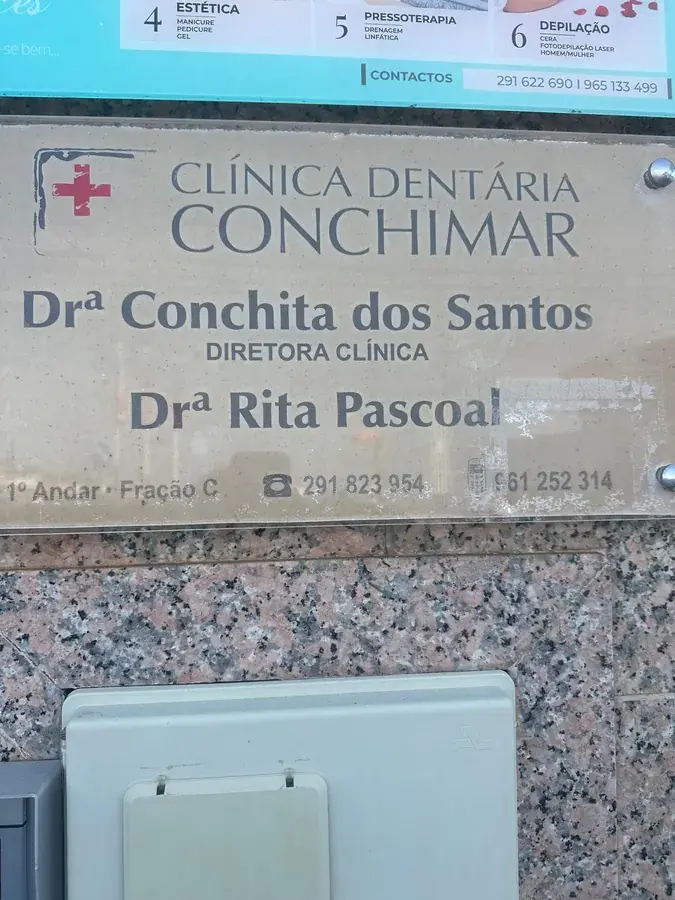 Clínica Dentária Conchimar sign in Estreito da Calheta